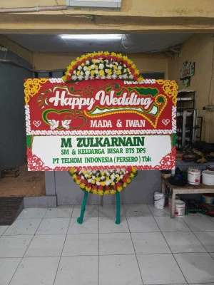 Papan Bunga di Sudirman