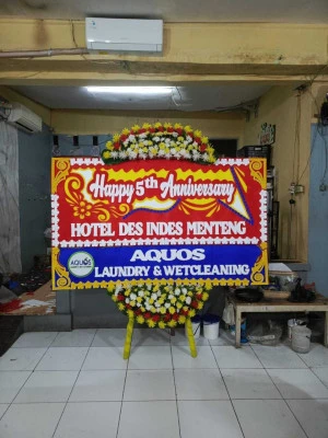 Papan Bunga di Sudirman
