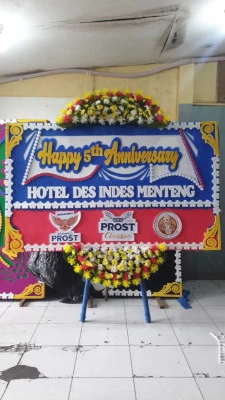 Papan Bunga di Sudirman