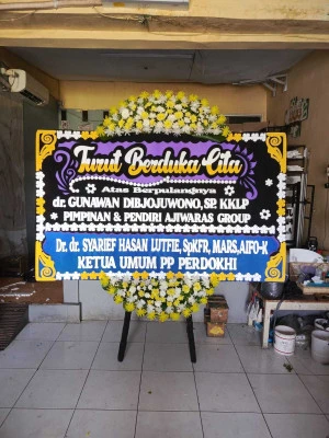 Papan Bunga di Sudirman